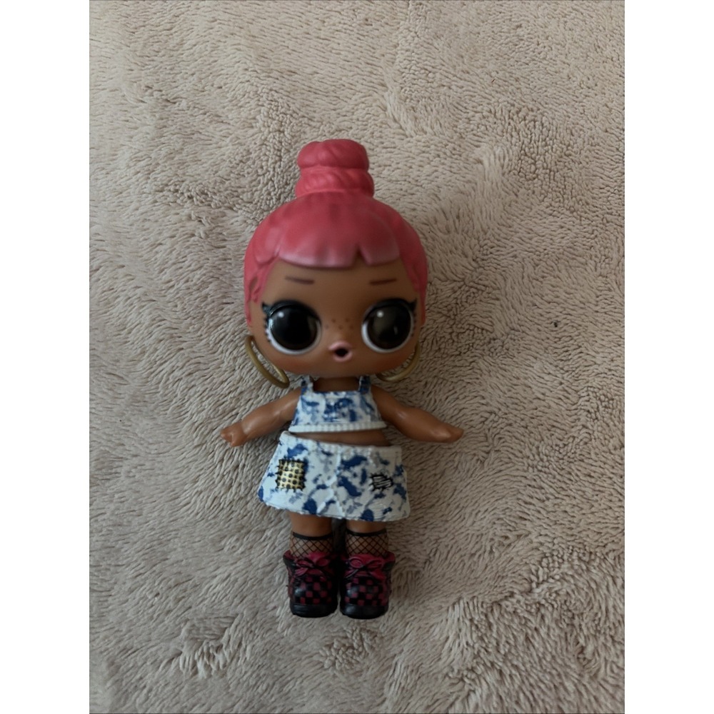 L.O.L. Surprise! OMG Fashion Doll Pink Straight Hair Blue Floral Dress Party BB